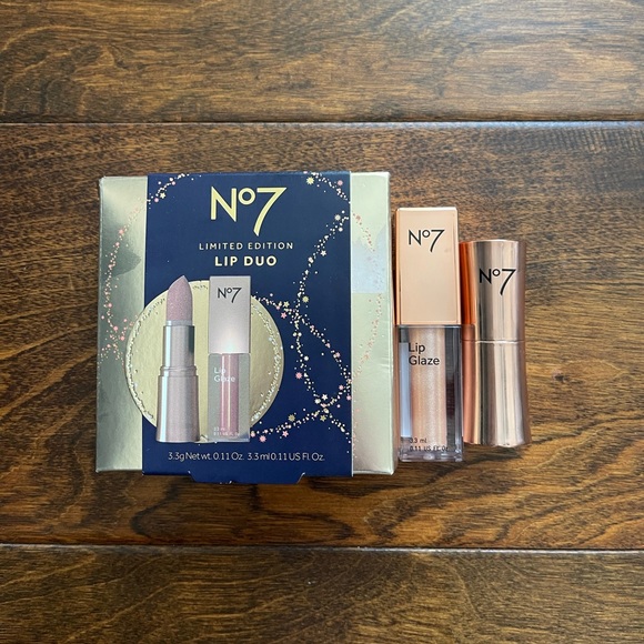 No. 7 Makeup Nib No7 Limited Edition Lip Duo In Lipstick Starry